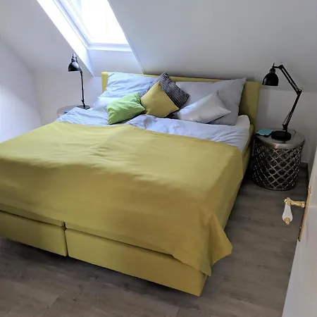 Witte Huus 'jan' Apartment *